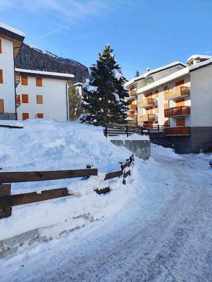 La Casa Di Matilde - Trilocale Vicinissimo Alle Piste Da Sci La Thuile Exterior foto